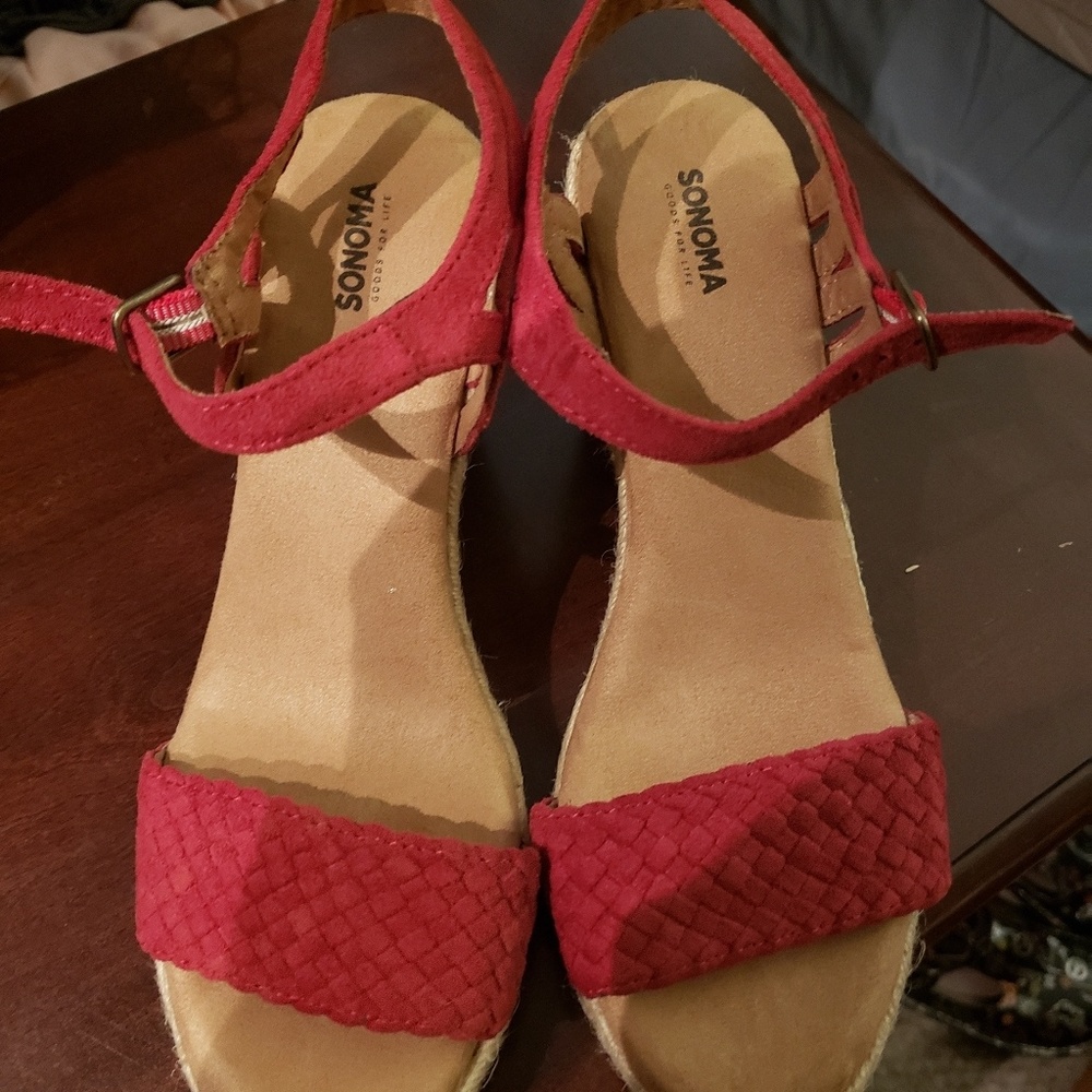 Wedges - Picture 2 of 4